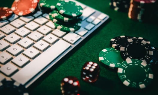 Where can I find free internet gambling sites?
